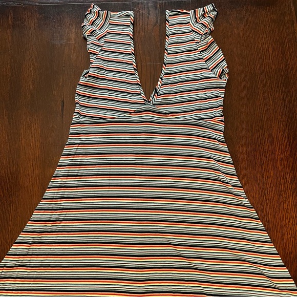 Wild Fable Junior Women's Striped summer Midi Rayon Dress size Med - Picture 2 of 8